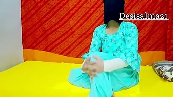 Muslim Girl From India Gets Fucked On Eid By Her Neighbor