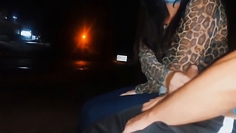 I Almost Expose Myself To A Woman Waiting For The Bus. What Would Be Her Reaction?