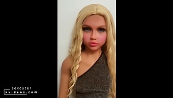 Young Sex Doll With Stunning Features And Amazing Body Gets Pleasure