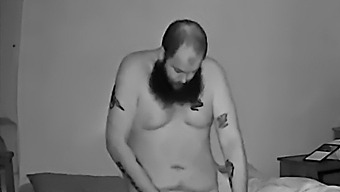 הפגישה האנאלית החושנית של בלה בת שעה (חלק 2)