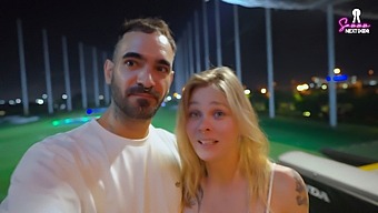 Amateur Teen Sammmnextdoor Enjoys A Wild Night With A Hot Blonde After A Round Of Golf