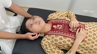 Petite Indian Girl Gives An Amazing Massage